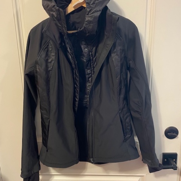 LULULEMON JACKET WITH REMOVABLE HOOD/ VEST. - Picture 2 of 5